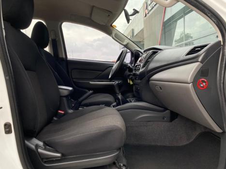 MITSUBISHI L 200 Triton 2.4 16V SPORT GLX 4X4 CABINE DUPLA TURBO DIESEL, Foto 15