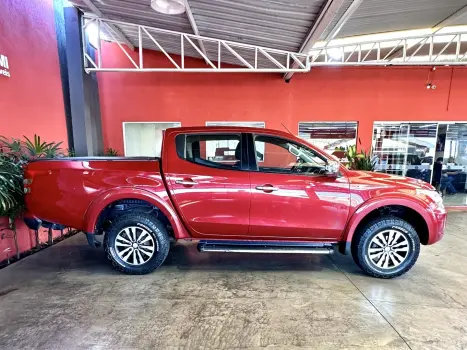 MITSUBISHI L 200 Triton 2.4 16V SPORT HPE MOTORSPORTS 4X4 CABINE DUPLA TURBO DIESEL AUTOM�TICO, Foto 17