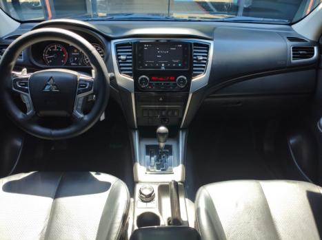 MITSUBISHI L 200 Triton 2.4 16V SPORT HPE-S 4X4 CABINE DUPLA TURBO DIESEL AUTOM�TICO, Foto 12