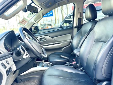 MITSUBISHI L 200 Triton 2.4 16V SPORT HPE MOTORSPORTS 4X4 CABINE DUPLA TURBO DIESEL AUTOM�TICO, Foto 5