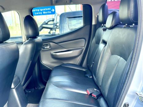 MITSUBISHI L 200 Triton 2.4 16V SPORT HPE MOTORSPORTS 4X4 CABINE DUPLA TURBO DIESEL AUTOM�TICO, Foto 6