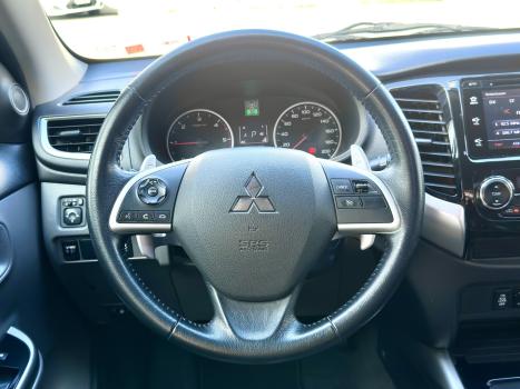 MITSUBISHI L 200 Triton 2.4 16V SPORT HPE MOTORSPORTS 4X4 CABINE DUPLA TURBO DIESEL AUTOM�TICO, Foto 8