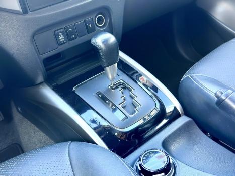 MITSUBISHI L 200 Triton 2.4 16V SPORT HPE MOTORSPORTS 4X4 CABINE DUPLA TURBO DIESEL AUTOM�TICO, Foto 13