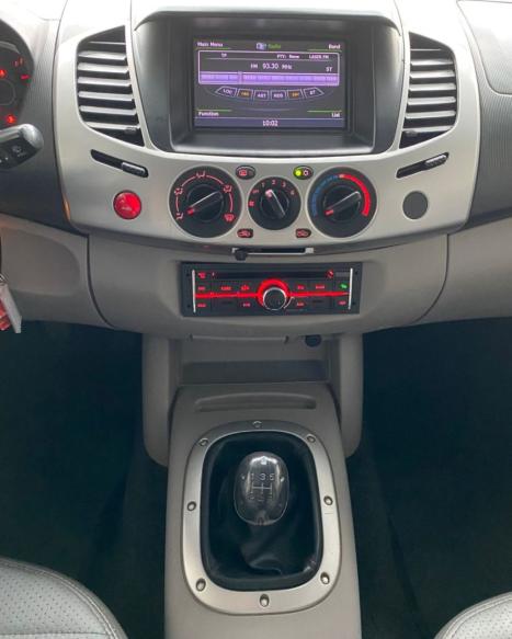 MITSUBISHI L 200 Triton 2.4 16V FLEX HLS CABINE DUPLA, Foto 11