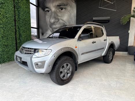 MITSUBISHI L 200 Triton 2.4 16V SPORT GLS CABINE DUPLA TURBO DIESEL, Foto 4
