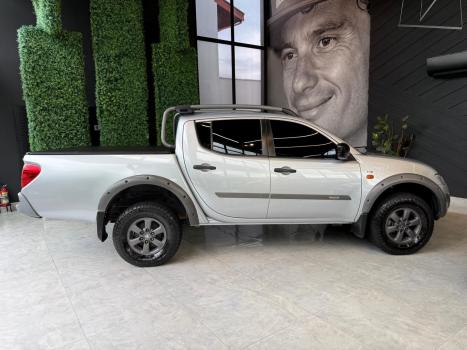 MITSUBISHI L 200 Triton 2.4 16V SPORT GLS CABINE DUPLA TURBO DIESEL, Foto 12