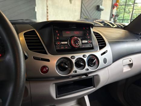 MITSUBISHI L 200 Triton 2.4 16V SPORT GLS CABINE DUPLA TURBO DIESEL, Foto 17