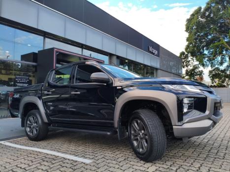 MITSUBISHI L 200 Triton 2.4 16V SPORT GLS CABINE DUPLA TURBO DIESEL AUTOM�TICO, Foto 4