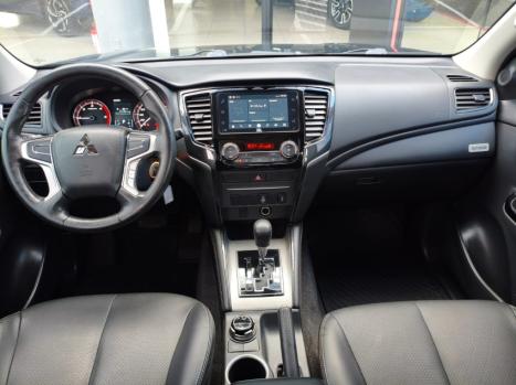MITSUBISHI L 200 Triton 2.4 16V SPORT GLS CABINE DUPLA TURBO DIESEL AUTOM�TICO, Foto 12