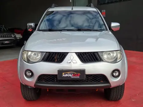 MITSUBISHI L 200 Triton 3.5 V6 HPE 4X4 FLEX CABINE DUPLA AUTOM�TICO, Foto 5