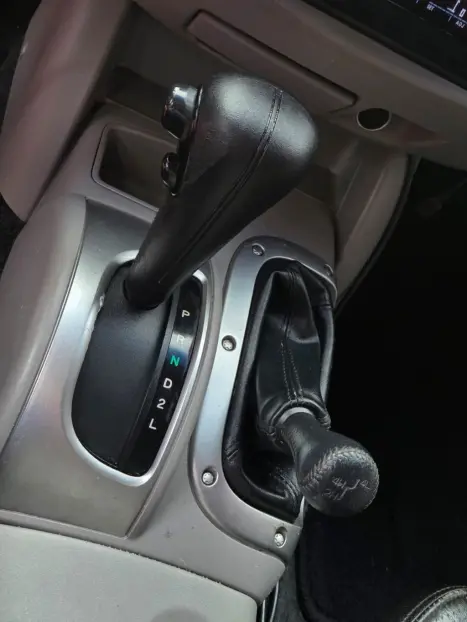 MITSUBISHI L 200 Triton 3.5 V6 HPE 4X4 FLEX CABINE DUPLA AUTOM�TICO, Foto 12