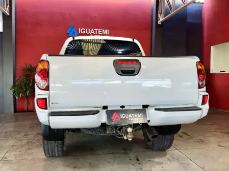 MITSUBISHI L 200 Triton 2.4 16V FLEX HLS CABINE DUPLA, Foto 18