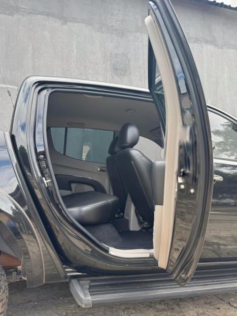 MITSUBISHI L 200 Triton 3.5 V6 HPE 4X4 FLEX CABINE DUPLA, Foto 8