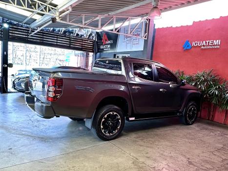 MITSUBISHI L 200 Triton 2.4 16V FLEX GL CABINE DUPLA, Foto 7