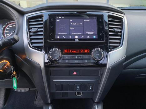 MITSUBISHI L 200 Triton 2.4 16V SPORT HPE 4X4 CABINE DUPLA TURBO DIESEL AUTOM�TICO, Foto 11