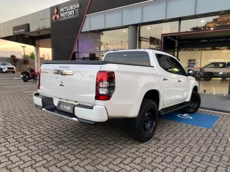 MITSUBISHI L 200 Triton 2.4 16V SPORT HPE 4X4 CABINE DUPLA TURBO DIESEL AUTOM�TICO, Foto 5