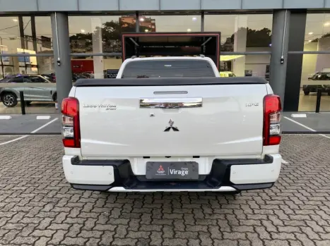 MITSUBISHI L 200 Triton 2.4 16V SPORT HPE 4X4 CABINE DUPLA TURBO DIESEL AUTOM�TICO, Foto 6