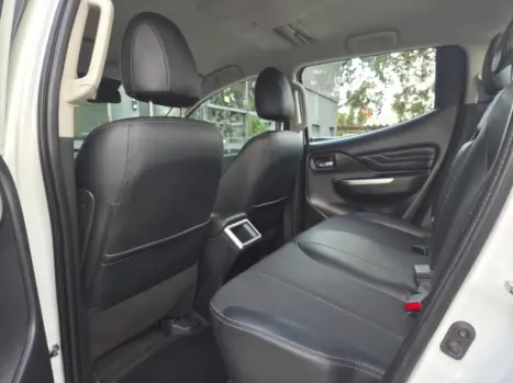 MITSUBISHI L 200 Triton 2.4 16V SPORT HPE-S 4X4 CABINE DUPLA TURBO DIESEL AUTOM�TICO, Foto 14