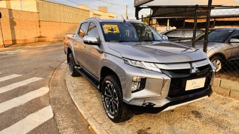 MITSUBISHI L 200 Triton 2.4 16V SPORT HPE-S 4X4 CABINE DUPLA TURBO DIESEL AUTOM�TICO, Foto 7