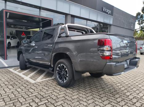 MITSUBISHI L 200 Triton 2.4 16V SPORT HPE 4X4 CABINE DUPLA TURBO DIESEL AUTOM�TICO, Foto 7