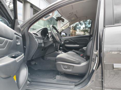 MITSUBISHI L 200 Triton 2.4 16V SPORT HPE 4X4 CABINE DUPLA TURBO DIESEL AUTOM�TICO, Foto 8