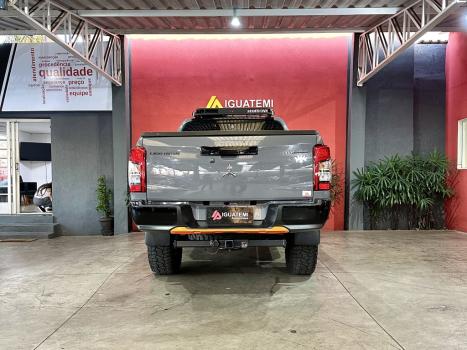 MITSUBISHI L 200 Triton , Foto 7