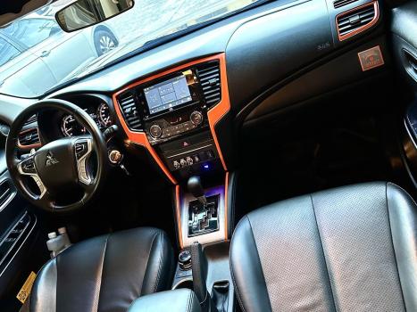 MITSUBISHI L 200 Triton , Foto 16