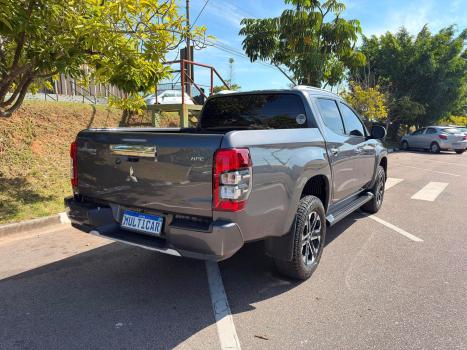 MITSUBISHI L 200 Triton 2.4 16V SPORT HPE-S 4X4 CABINE DUPLA TURBO DIESEL AUTOM�TICO, Foto 6