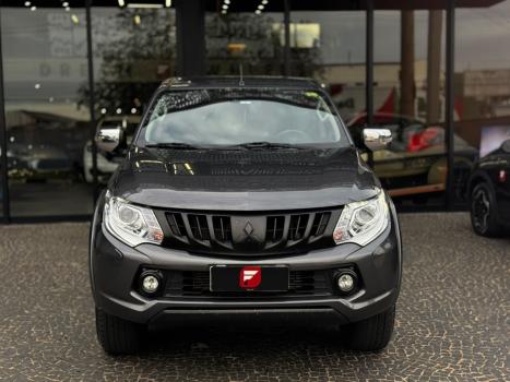 MITSUBISHI L 200 Triton 2.4 16V SPORT HPE MOTORSPORTS 4X4 CABINE DUPLA TURBO DIESEL AUTOM�TICO, Foto 2