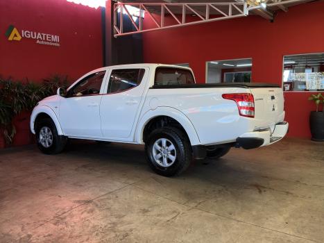 MITSUBISHI L 200 Triton 2.4 16V FLEX GL CABINE DUPLA, Foto 17