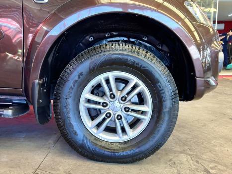 MITSUBISHI L 200 Triton , Foto 19