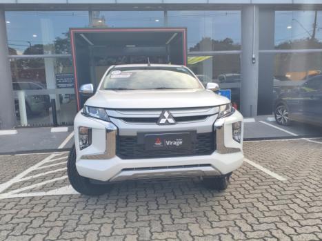 MITSUBISHI L 200 Triton 2.4 16V SPORT HPE 4X4 CABINE DUPLA TURBO DIESEL AUTOM�TICO, Foto 2