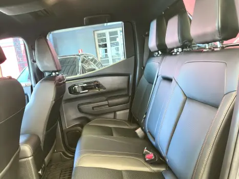 MITSUBISHI L 200 Triton biturbo, Foto 10