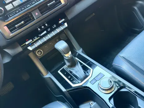MITSUBISHI L 200 Triton biturbo, Foto 12