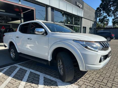 MITSUBISHI L 200 Triton 2.4 16V SPORT HPE 4X4 CABINE DUPLA TURBO DIESEL AUTOM�TICO, Foto 4