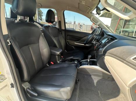 MITSUBISHI L 200 Triton 2.4 16V SPORT HPE 4X4 CABINE DUPLA TURBO DIESEL AUTOM�TICO, Foto 12