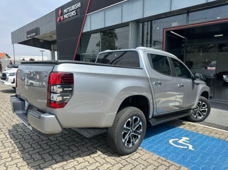 MITSUBISHI L 200 Triton 2.4 16V SPORT HPE-S 4X4 CABINE DUPLA TURBO DIESEL AUTOM�TICO, Foto 5