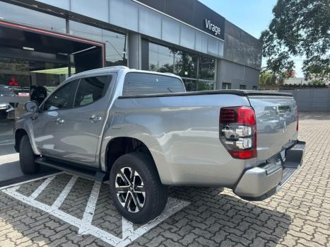 MITSUBISHI L 200 Triton 2.4 16V SPORT HPE-S 4X4 CABINE DUPLA TURBO DIESEL AUTOM�TICO, Foto 7