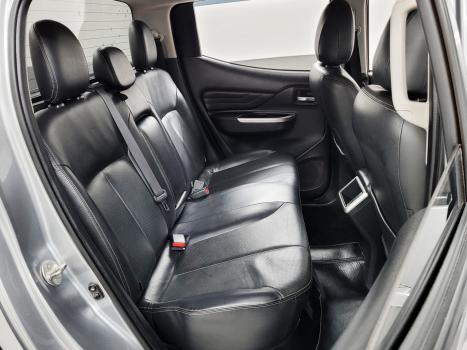 MITSUBISHI L 200 Triton 2.4 16V SPORT HPE-S 4X4 CABINE DUPLA TURBO DIESEL AUTOM�TICO, Foto 7