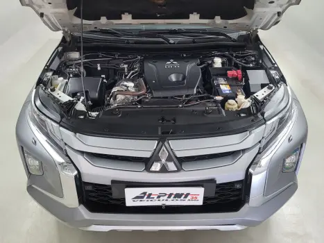 MITSUBISHI L 200 Triton 2.4 16V SPORT HPE-S 4X4 CABINE DUPLA TURBO DIESEL AUTOM�TICO, Foto 9