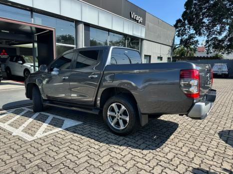 MITSUBISHI L 200 Triton 2.4 16V SPORT HPE 4X4 CABINE DUPLA TURBO DIESEL AUTOMÁTICO, Foto 7