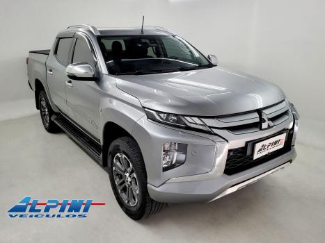 MITSUBISHI L 200 Triton 2.4 16V SPORT HPE-S 4X4 CABINE DUPLA TURBO DIESEL AUTOMÁTICO, Foto 2