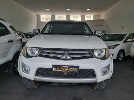 MITSUBISHI L 200 Triton 2.4 16V FLEX HLS CABINE DUPLA, Foto 2