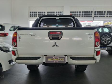 MITSUBISHI L 200 Triton 2.4 16V FLEX HLS CABINE DUPLA, Foto 4
