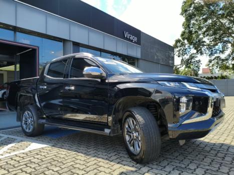 MITSUBISHI L 200 Triton 2.4 16V SPORT HPE-S 4X4 CABINE DUPLA TURBO DIESEL AUTOMÁTICO, Foto 4