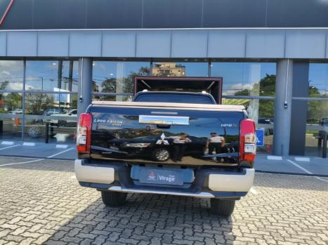 MITSUBISHI L 200 Triton 2.4 16V SPORT HPE-S 4X4 CABINE DUPLA TURBO DIESEL AUTOMÁTICO, Foto 6