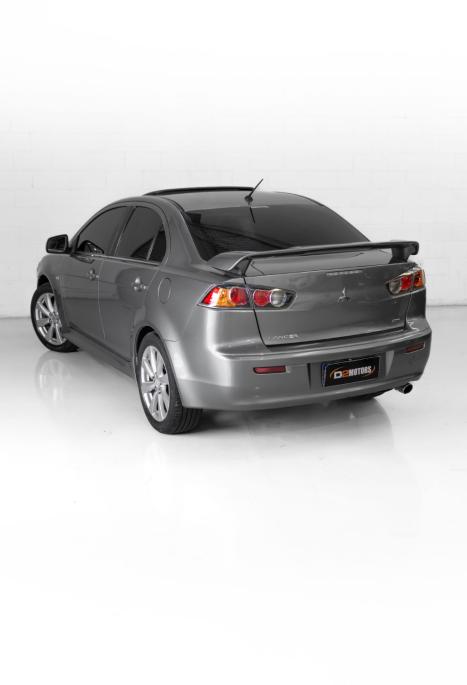MITSUBISHI Lancer 2.0 16V 4P GT, Foto 2
