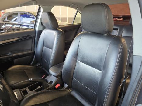 MITSUBISHI Lancer 2.0 16V 4P, Foto 15