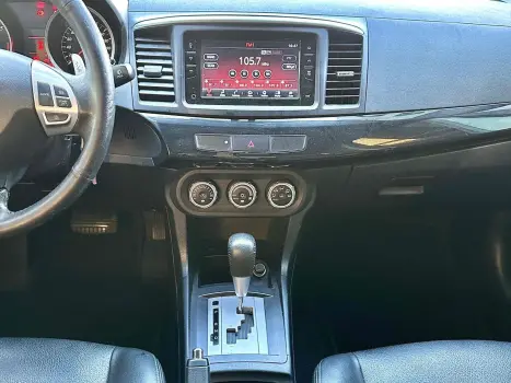 MITSUBISHI Lancer , Foto 13