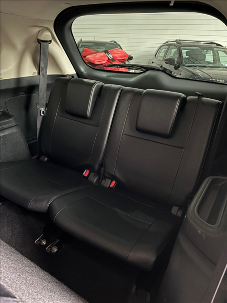 MITSUBISHI Outlander 2.2 16V 4P 4X4 DIESEL AUTOMTICO, Foto 10